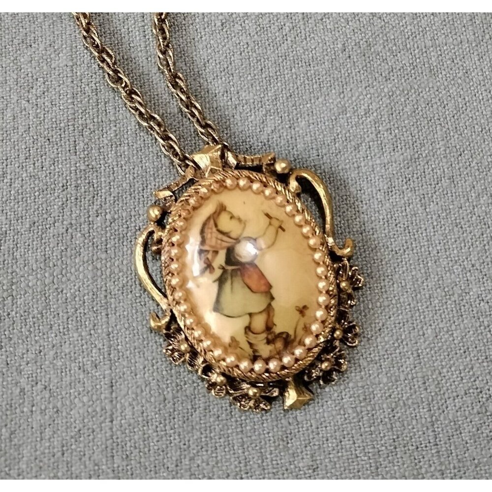 Vtg Sarah Coventry Hummel Girl Pendant Necklace Pin Brooch Gold Cottagecore
